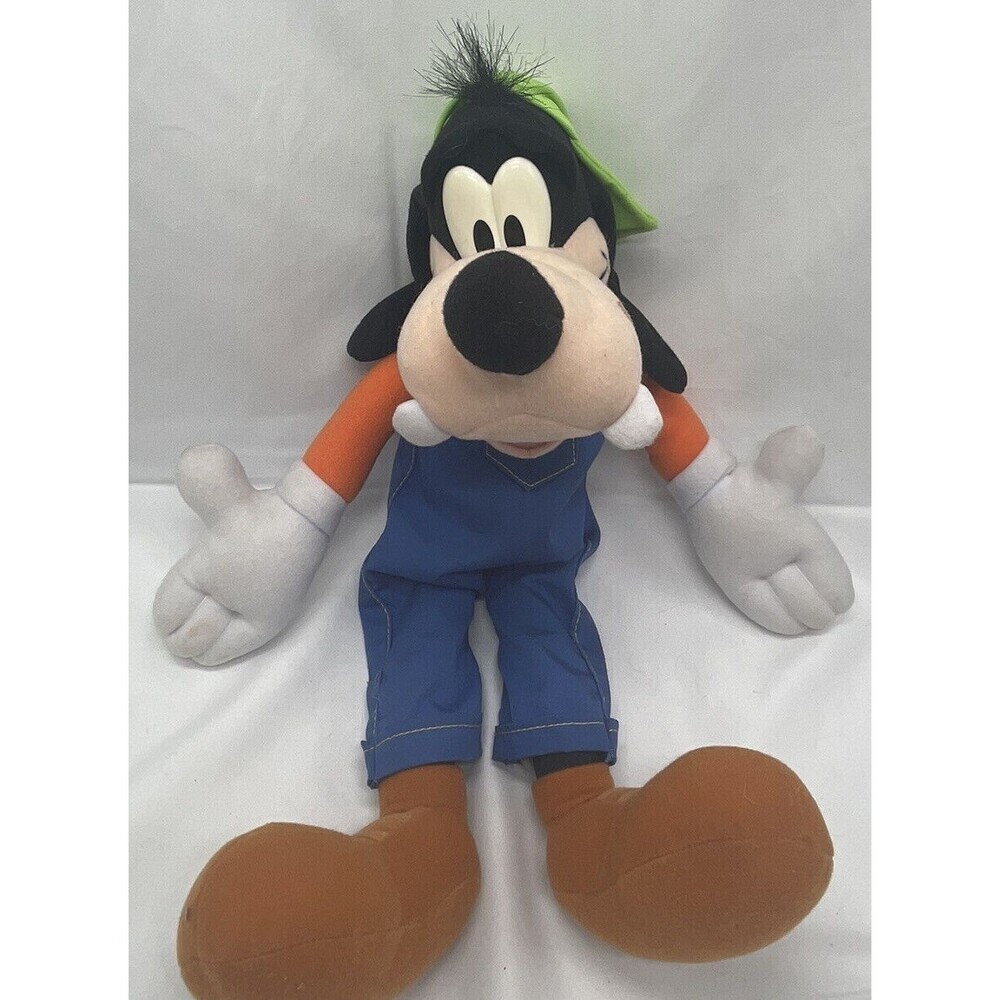 Vintage Mattel Disney Goofy 14 inches 1990’s Plush Stuffed Animal Toy